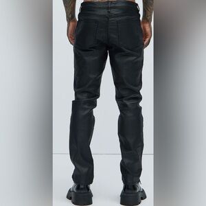 Forever 21 Men's Black Coated Leather Look Jeans 32x32 Slim NWT $34.99